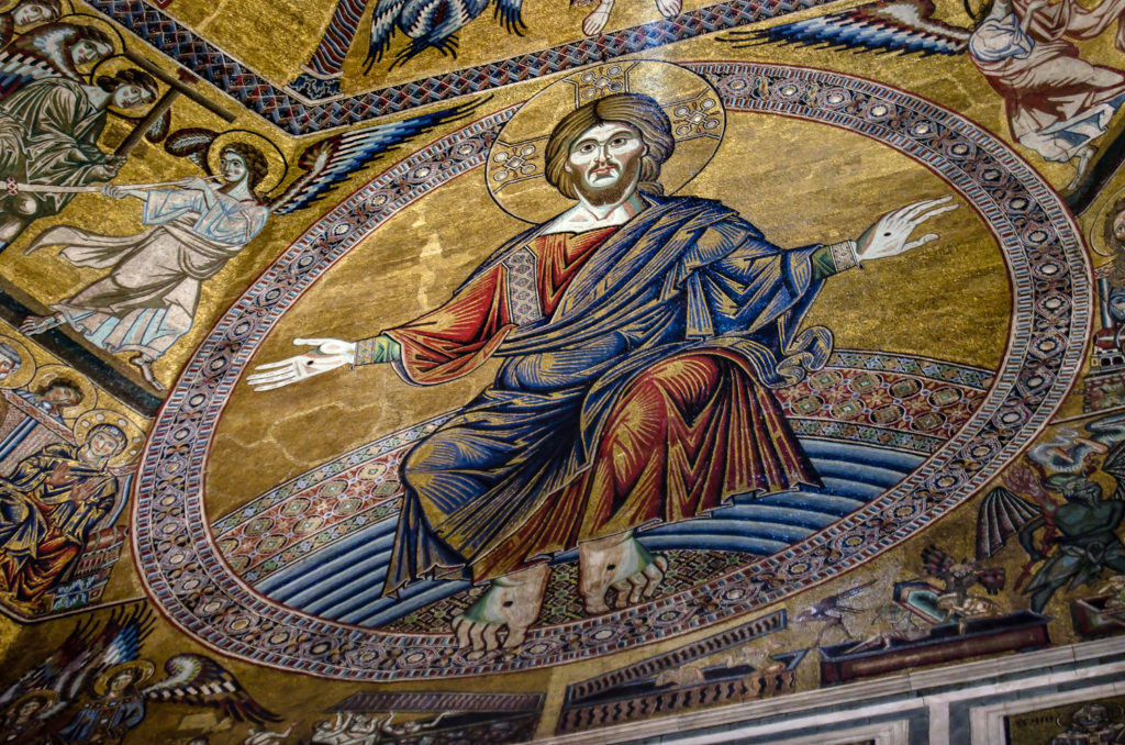 Cristo en majestad en la cupula del Duomo de Florencia en Italia